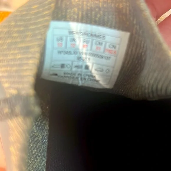 The North Face Sneakers - Picture 5 of 6